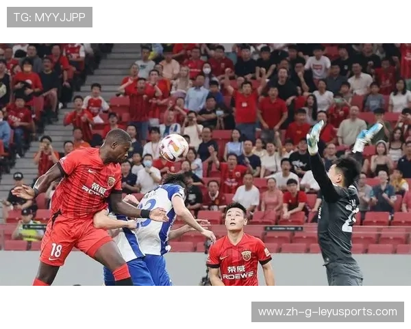 上海海港在亚冠生死战中遭遇困境，柔佛强势主场